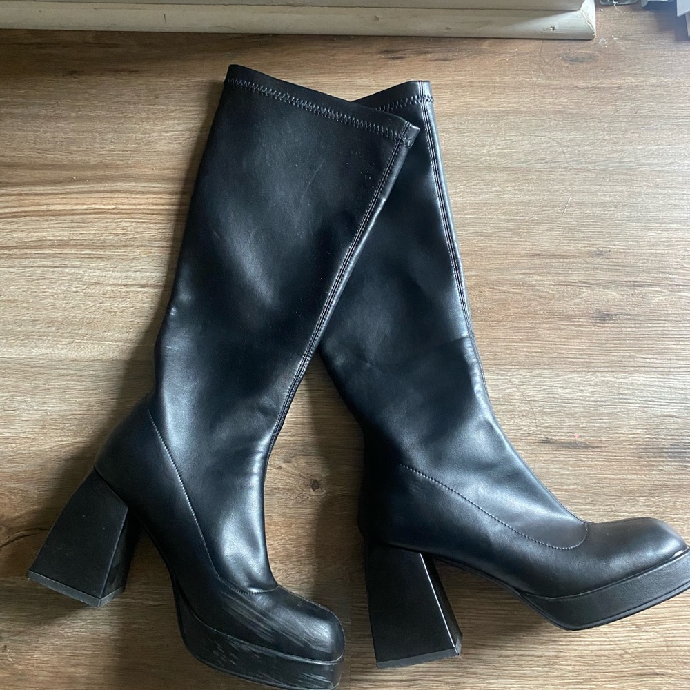 Black Leather Knee-High Boots